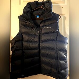 Eddie Bauer 2X 800 hooded down vest